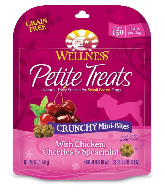 Bouncing rubber pet ball-Wellness Grain-Free Petite Treats Crunchy Mini-Bites Chicken Cherries & Spearmint Dog Treats